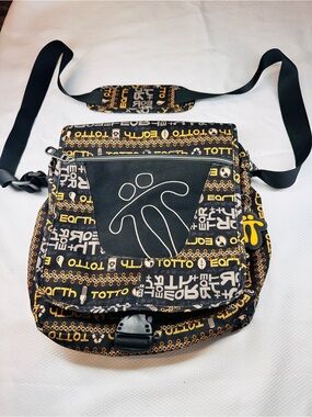 OTTO Black & Yellow Graphic Messenger Bag